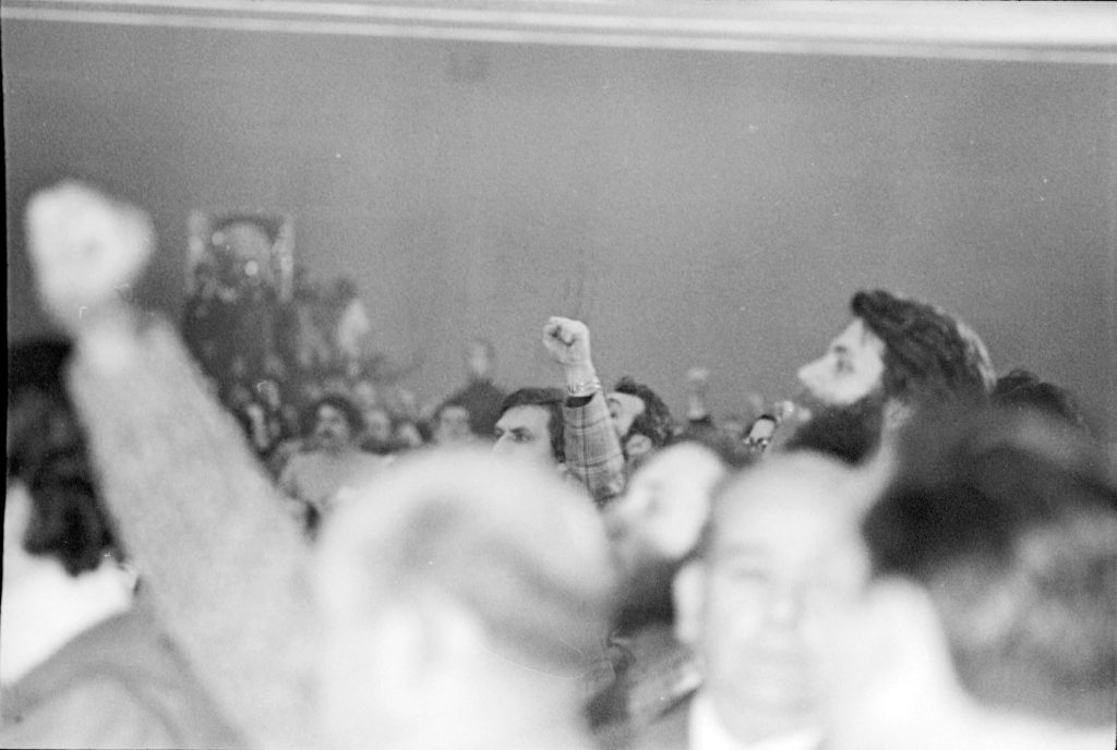 Jóvenes y política. Ilusión, desencanto y cambio